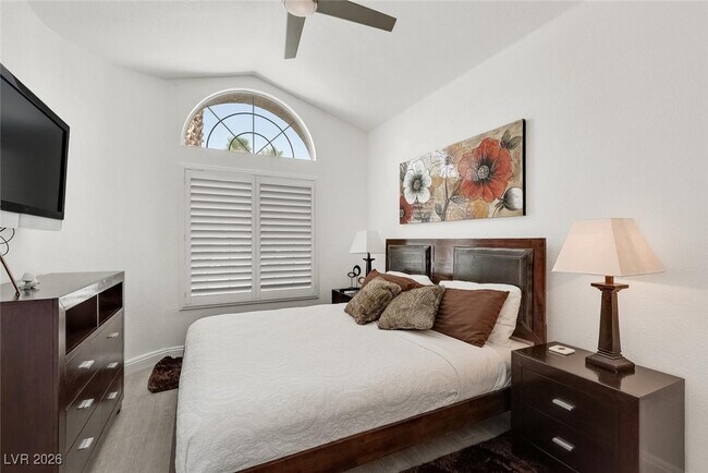 Building Photo - 1404 Sun Copper Dr