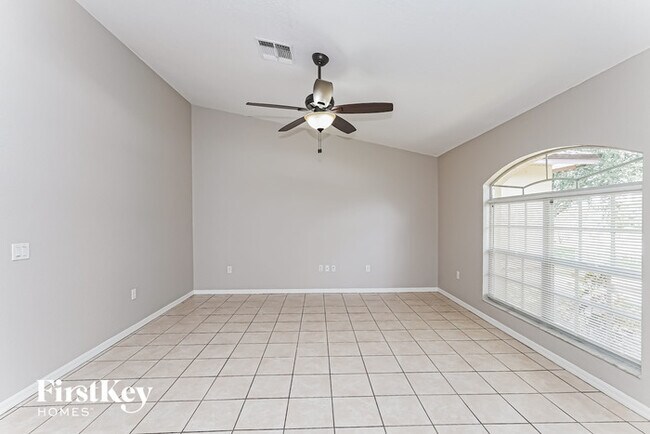 Building Photo - 8089 Kaitlin Cir