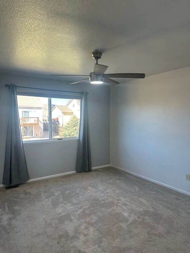 Building Photo - Spacious two-story home located in Woodmen Hills