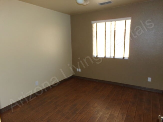 Building Photo - BEAUTIFUL HOME NEAR WALLECK RANCH