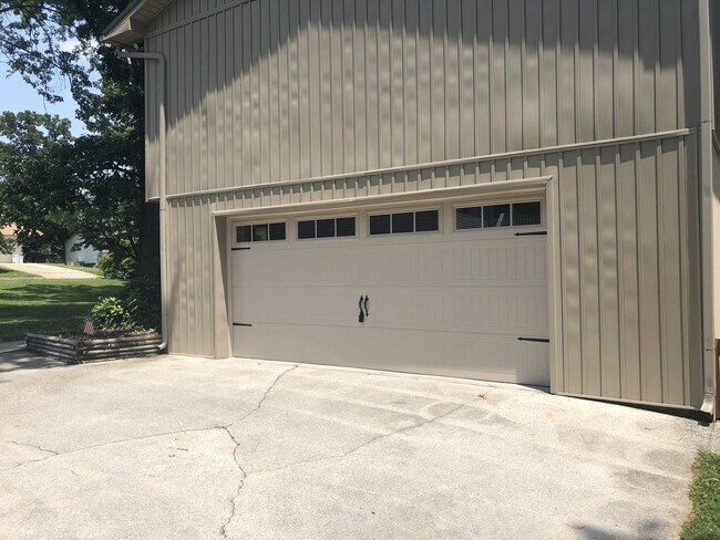Building Photo - 11104 Concord Woods Dr