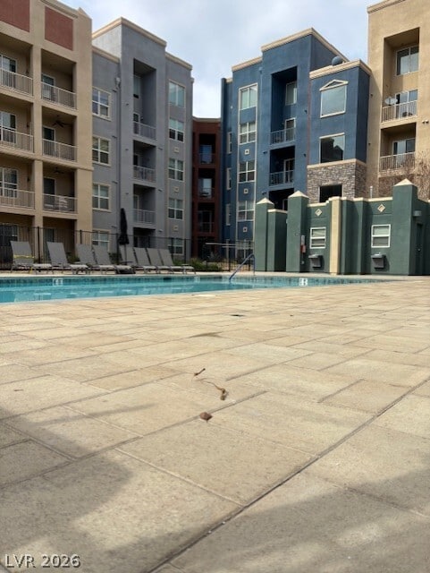 Building Photo - 38 E Serene Ave