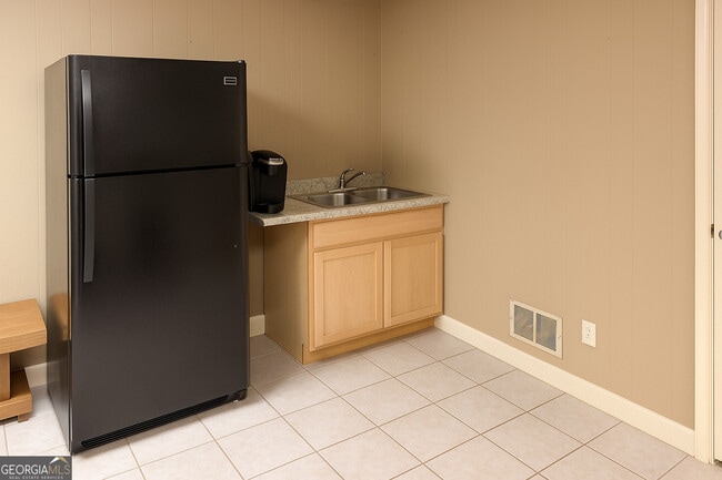 Building Photo - 2312 Welton Pl