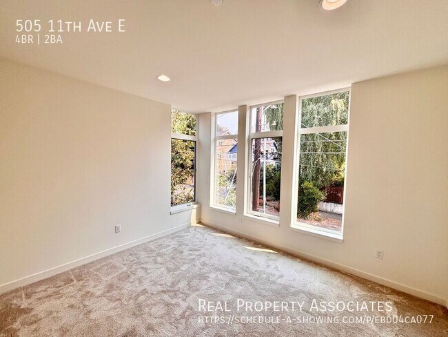 Building Photo - 505 11th Ave E