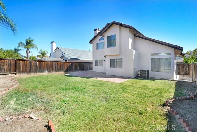 Building Photo - 39925 Falcon Way