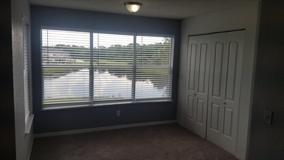 Building Photo - 5160 Conroy Rd