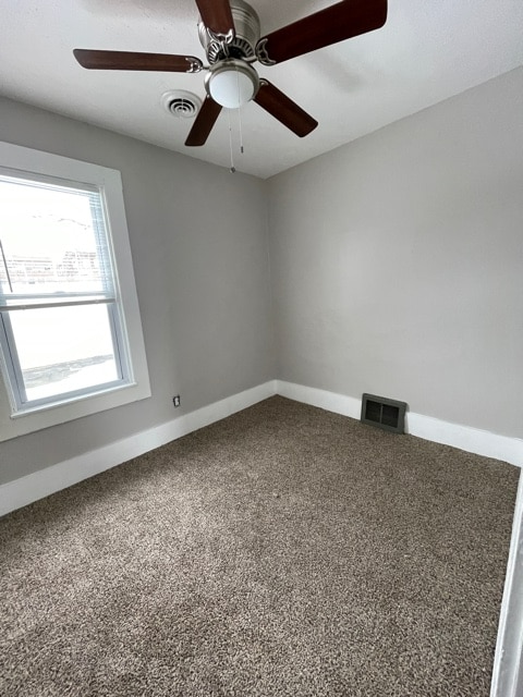 Building Photo - 1374 E 41st St