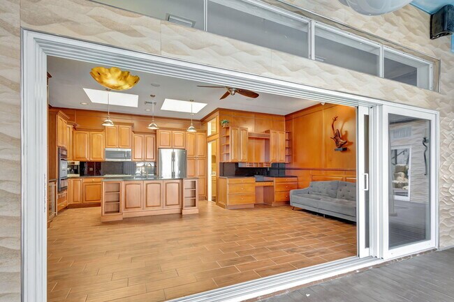 Building Photo - 16334 Port Dickinson Dr