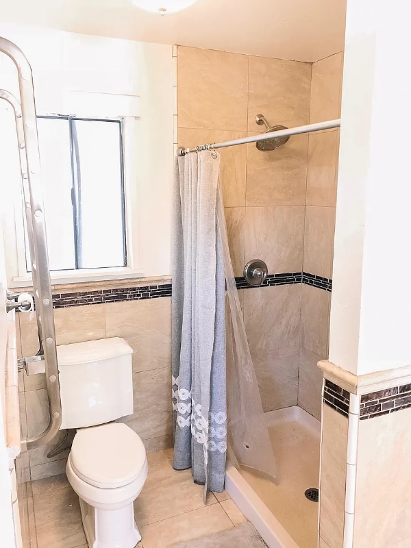 Building Photo - 1757 Hillsdale Ln