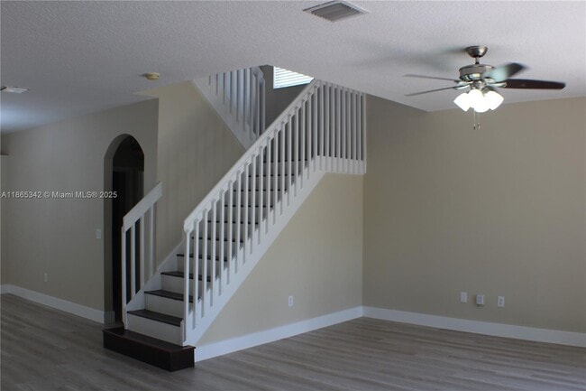 Building Photo - 4955 SW 166th Ave