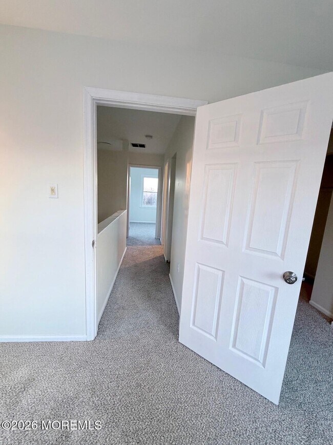 Building Photo - 1511 Railroad Ave