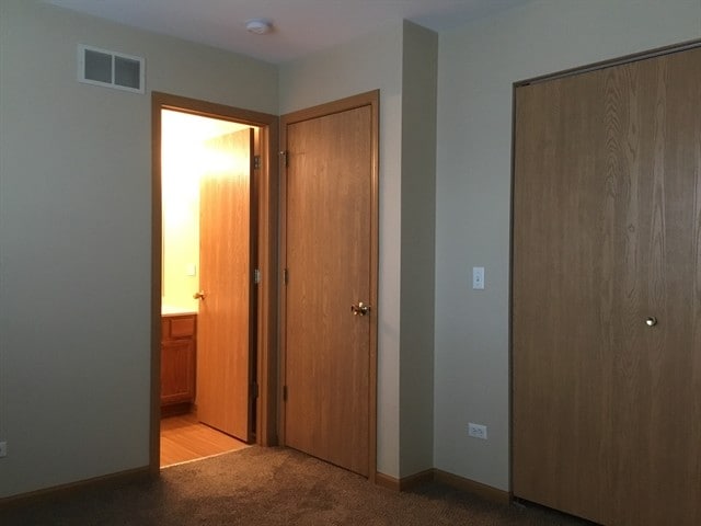 Building Photo - 481 Pheasant Chase Dr