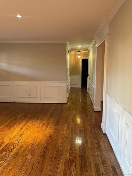 Building Photo - 5317 S Cimarron Rd