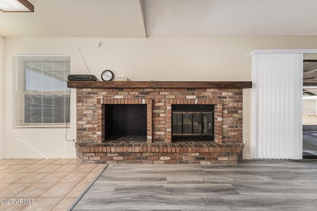 Building Photo - 6850 W Cholla St