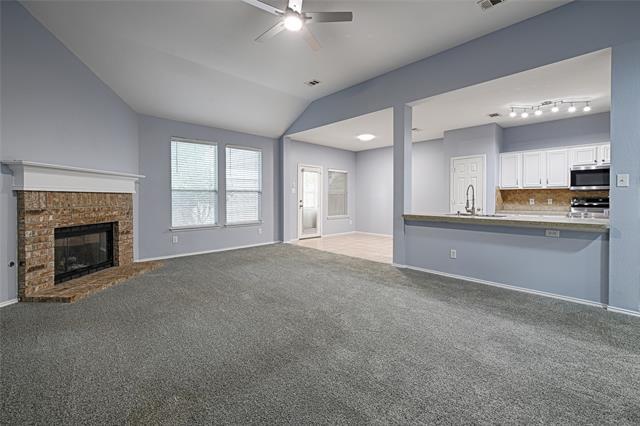 Building Photo - 502 Hickory Ln