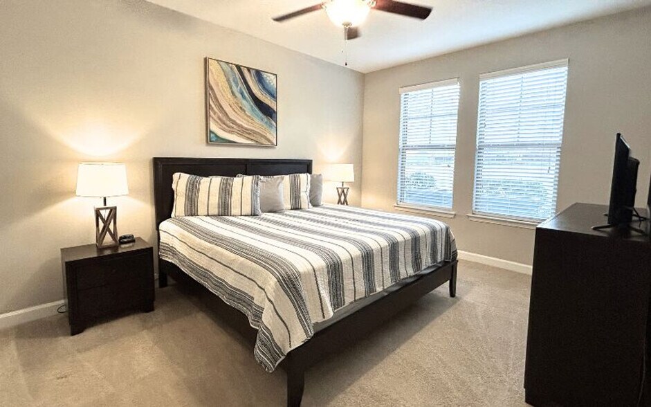 Building Photo - 11134 Medlock Bridge Rd