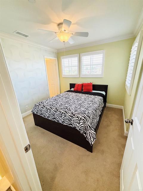 Building Photo - 1421 University Cir
