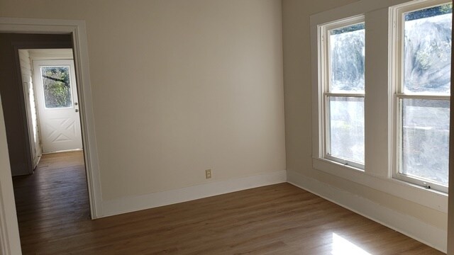 Building Photo - 502 E Abbey St