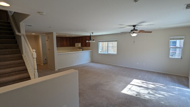 Building Photo - Large condo available for rent