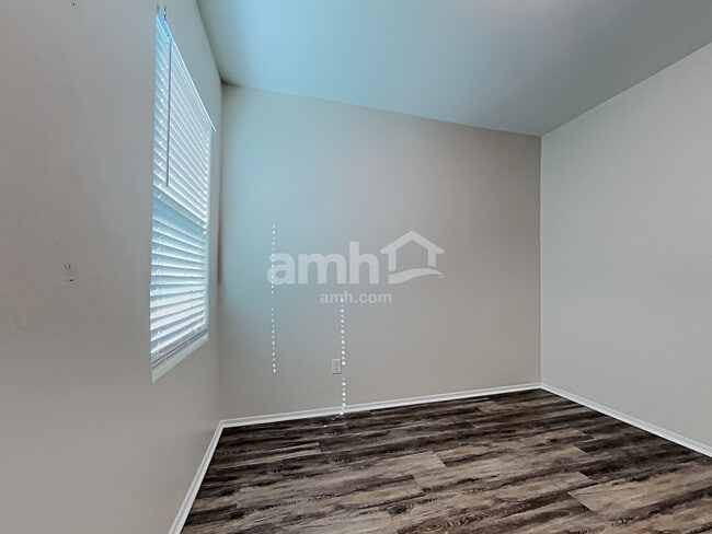 Building Photo - 6870 E Via Arroyo Largo