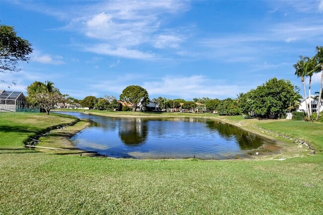 Building Photo - 7647 Rockport Cir