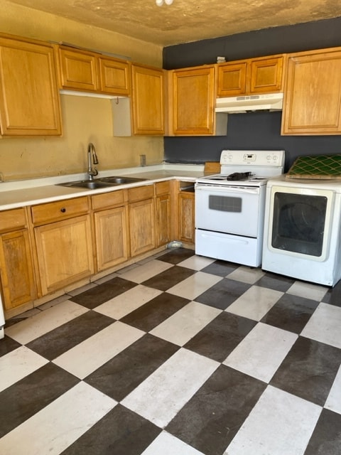 Building Photo - 1212 Hassell Ave