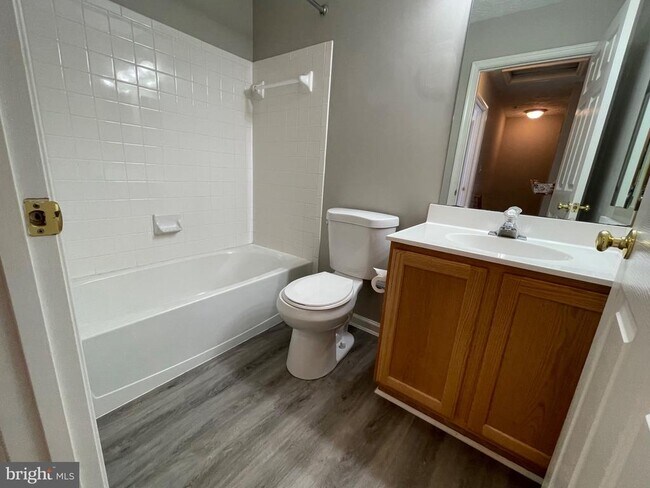 Building Photo - 2713 Piscataway Run Dr