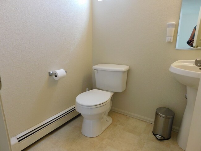 Building Photo - Duplex in Fruita