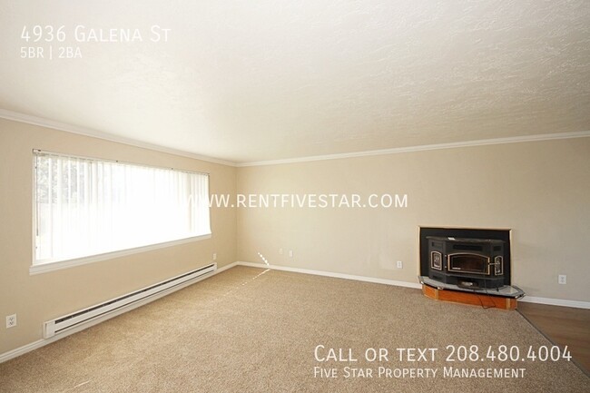 Building Photo - Beautiful Pet Negotiable Home Available in...