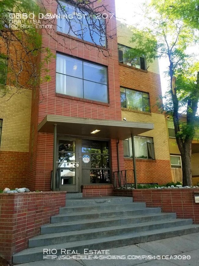 Primary Photo - 1150 N Downing St