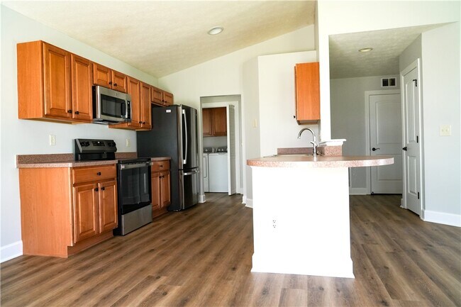 Building Photo - 0 Traditions Pl