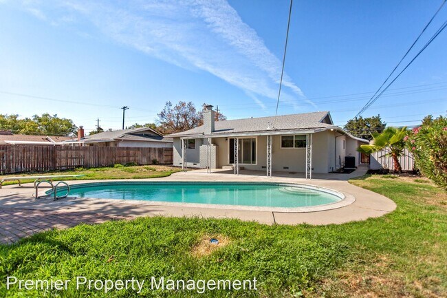 Building Photo - 3 br, 2 bath House - 4412 MYRTLE AVE.