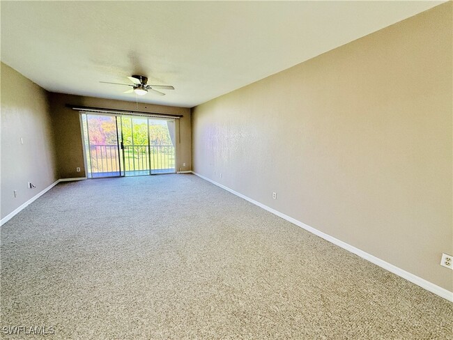 Building Photo - 1590 Trafalgar Ln