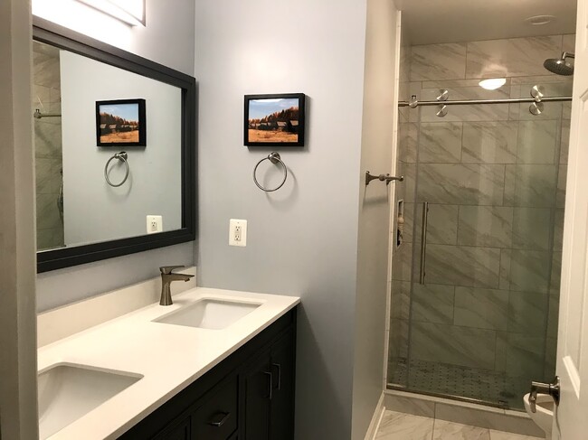 Building Photo - 11401 Crownwood Ln