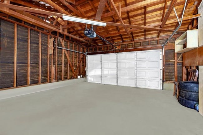 Building Photo - 22416 Baltar St