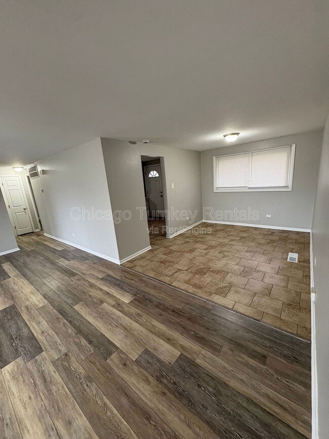 Building Photo - 3901 167th Pl