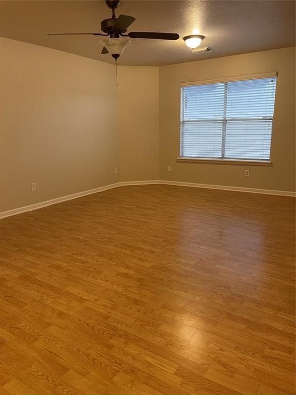 Building Photo - 8838 Fondren Village Dr