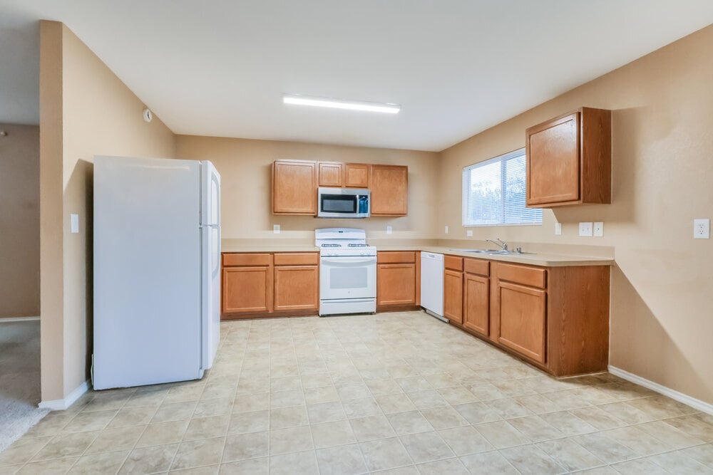 Building Photo - 2034 Vanamen Ct