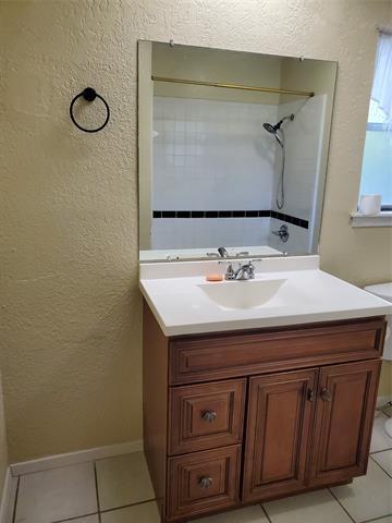 Building Photo - 8828 Las Vegas Ct