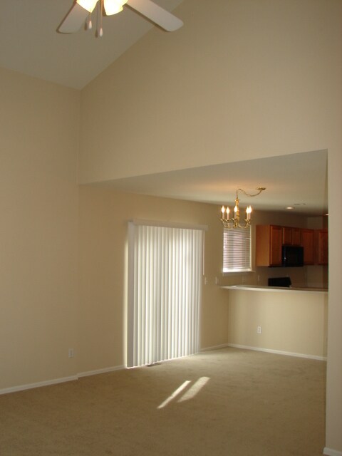 Building Photo - 5065 Stone Fence Dr