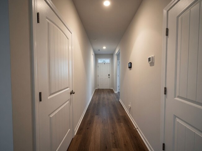 Building Photo - 156 Olivia Cir