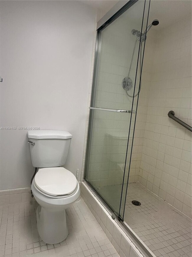 Building Photo - 12600 SW 5th Ct