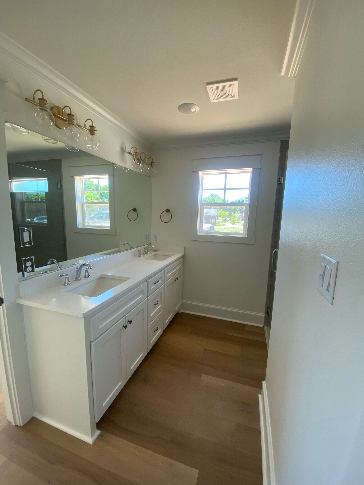 Building Photo - 837 Heiress Ct