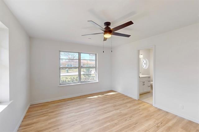 Building Photo - 820 Bedford Ct W