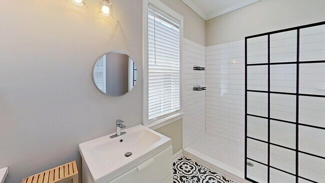 Building Photo - 119 Ashley Wds Ct