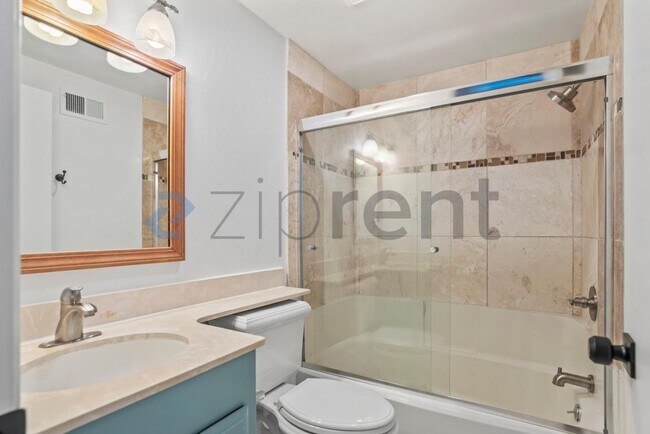 Building Photo - 1030 Gull Ave