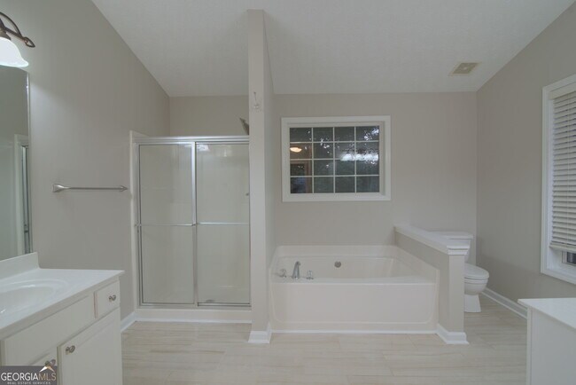 Building Photo - 2013 Ridgestone Landing SW
