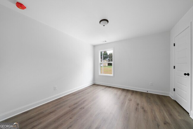 Building Photo - 21 Jamie Dr