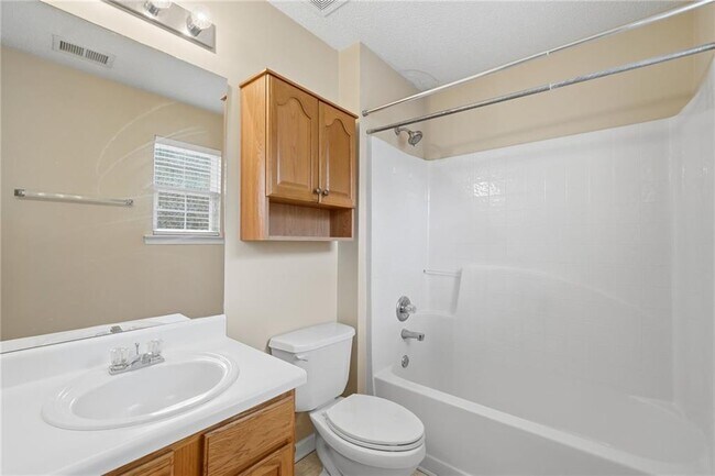 Building Photo - 247 Cottonwood Creek Cir