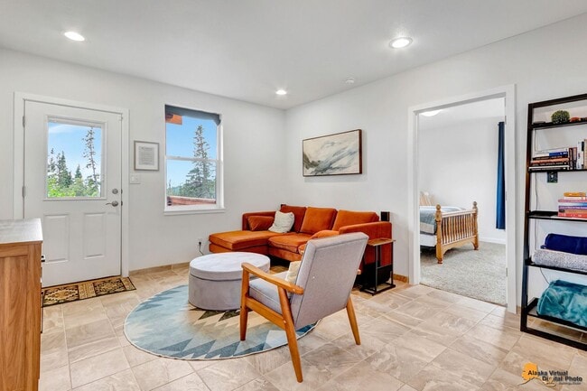 Building Photo - 8121 Marino Dr